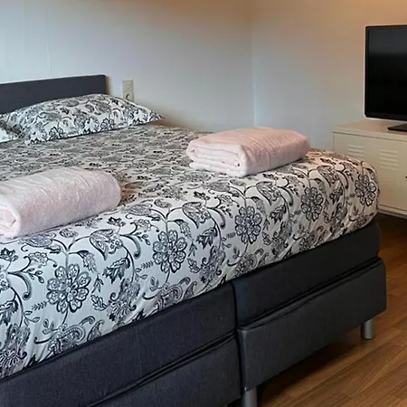 Apartmán Beautiful 8 Bed In *